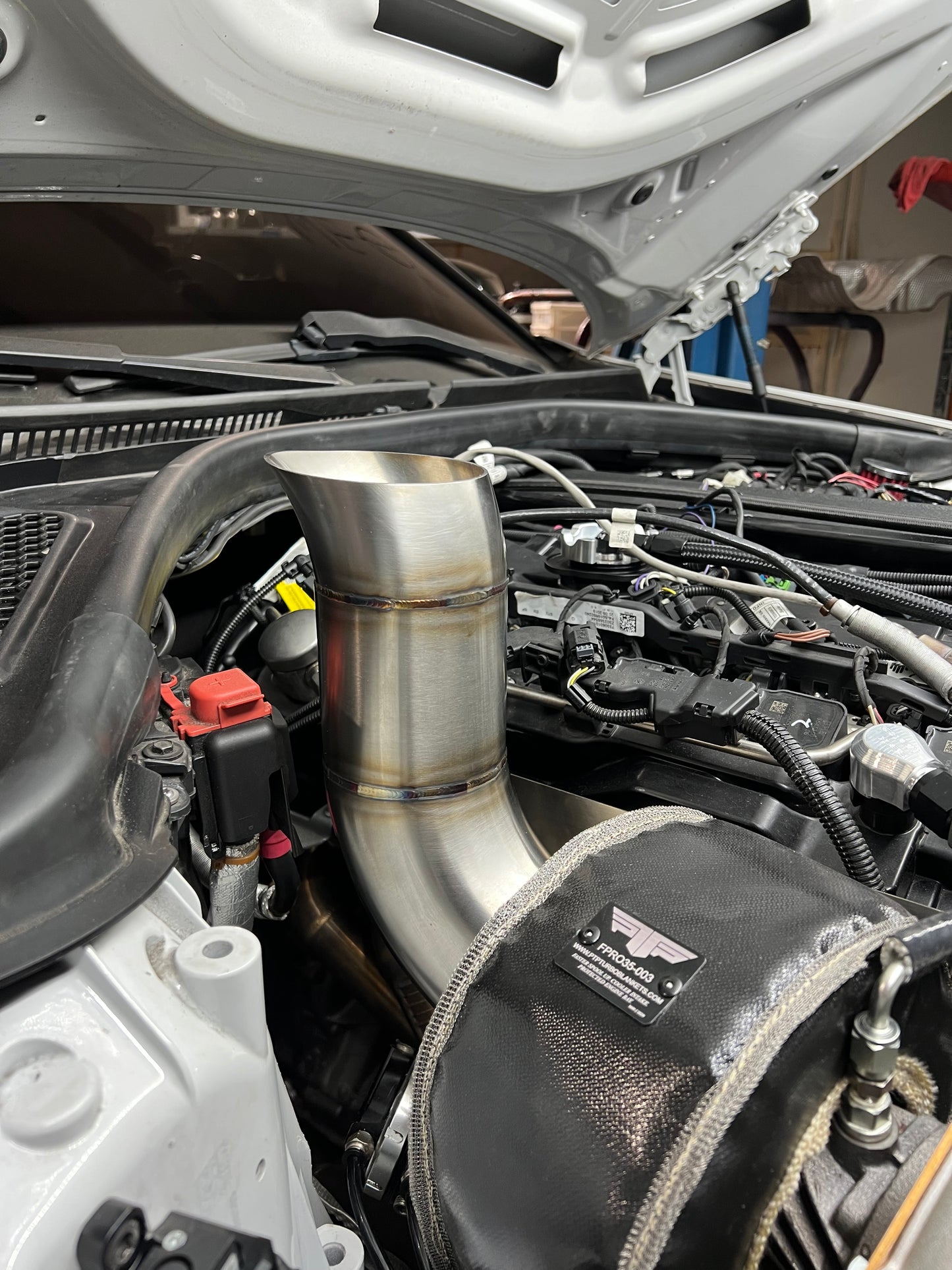 B58 Tear Drop Hood Dump